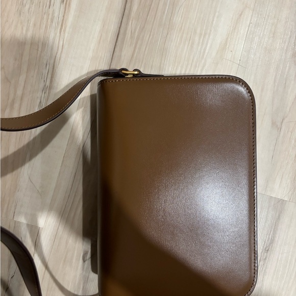 LAST DAY TO BUY! Celine medium triomphe bag - Picture 13 of 13